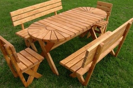 CASETTA IN LEGNO.IT MOBILE DA GIARDINO SET OVALE .TAVOLO-DUE PANCHE-2SEDIE